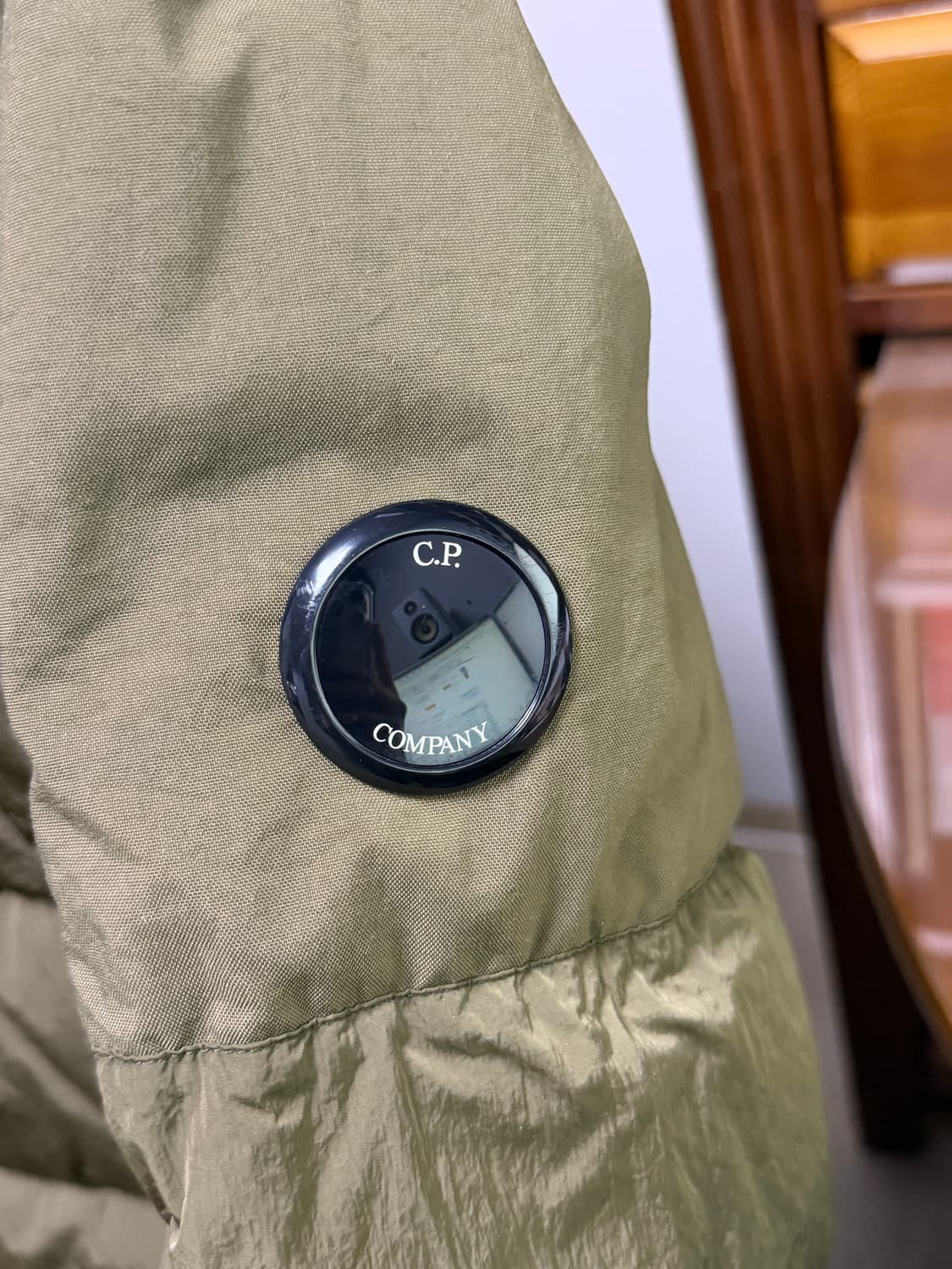 CP컴퍼니 가먼트다잉 크롬패딩 상품이미지6