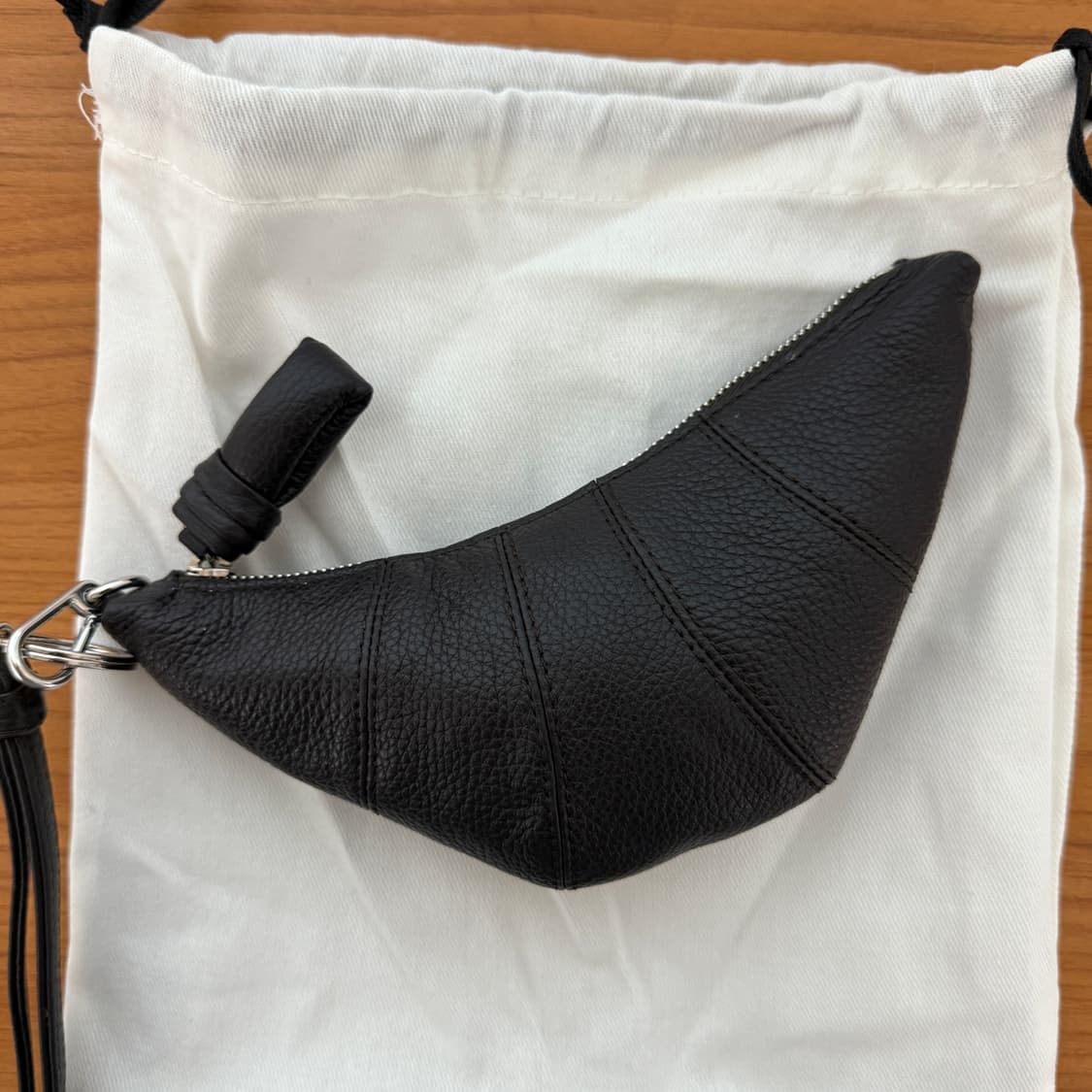 르메르 코인펄스 네크리스 다크 브라운 상품이미지6