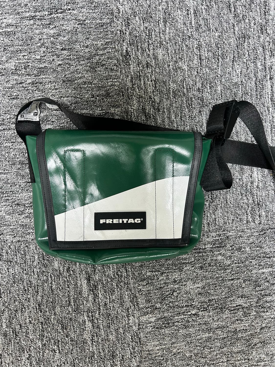 프라이탁 라씨 상품이미지1