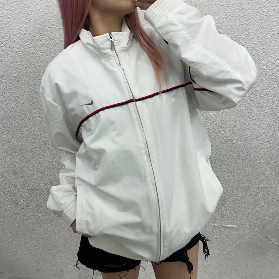 나이키 검빨배색 화이트 바람막이 L 상품이미지1