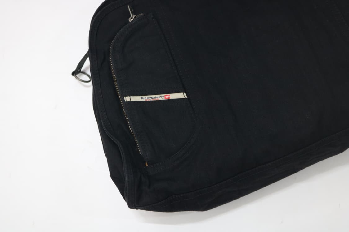 디젤 아카이브 블랙 보스턴 토트백 상품이미지4