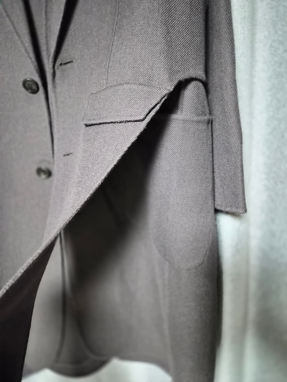 송지오옴므 메타 코트 팝니다 우영미 타임옴므 솔리드옴므 상품이미지5