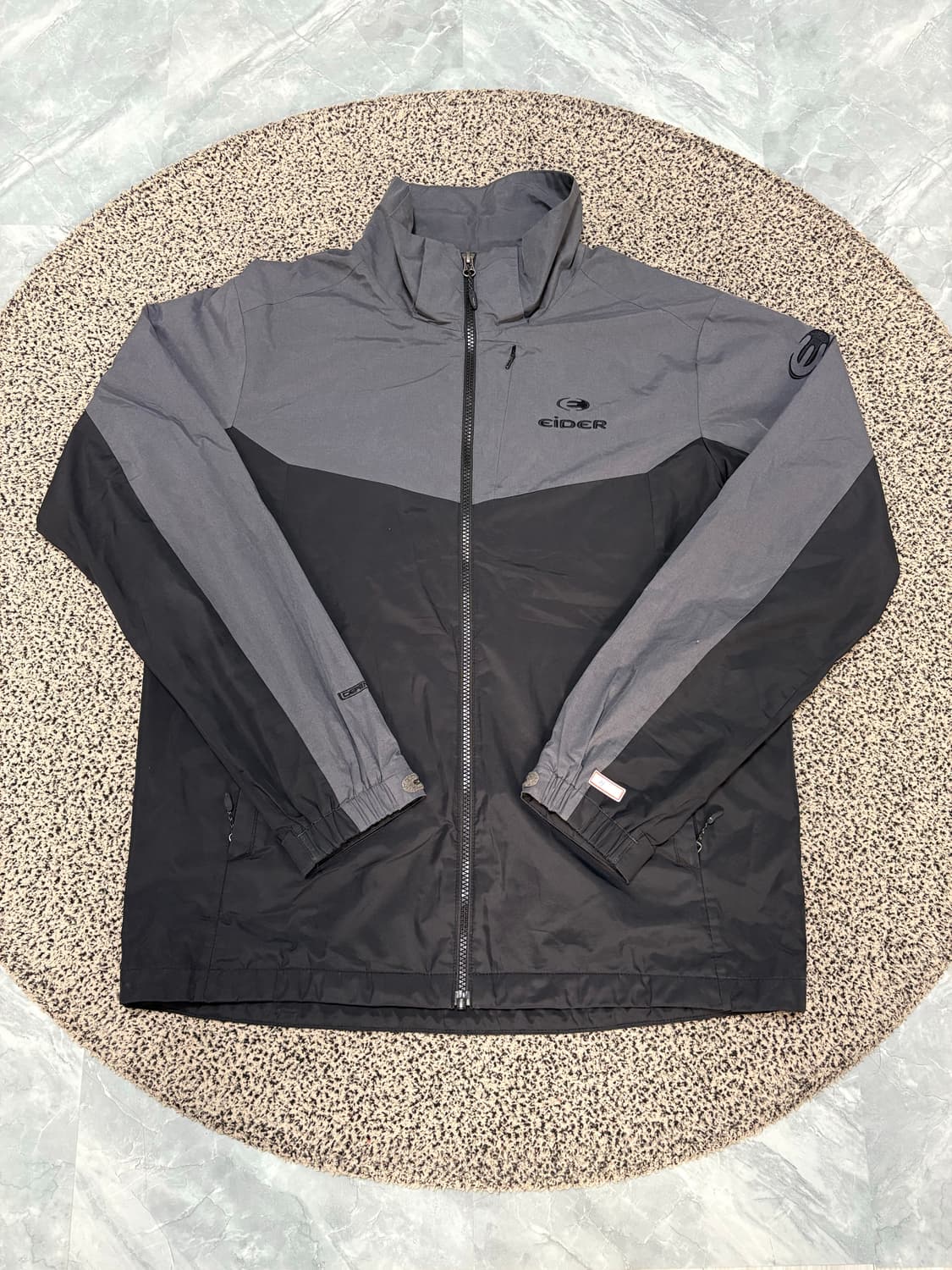 아이더 바람막이 상품이미지1