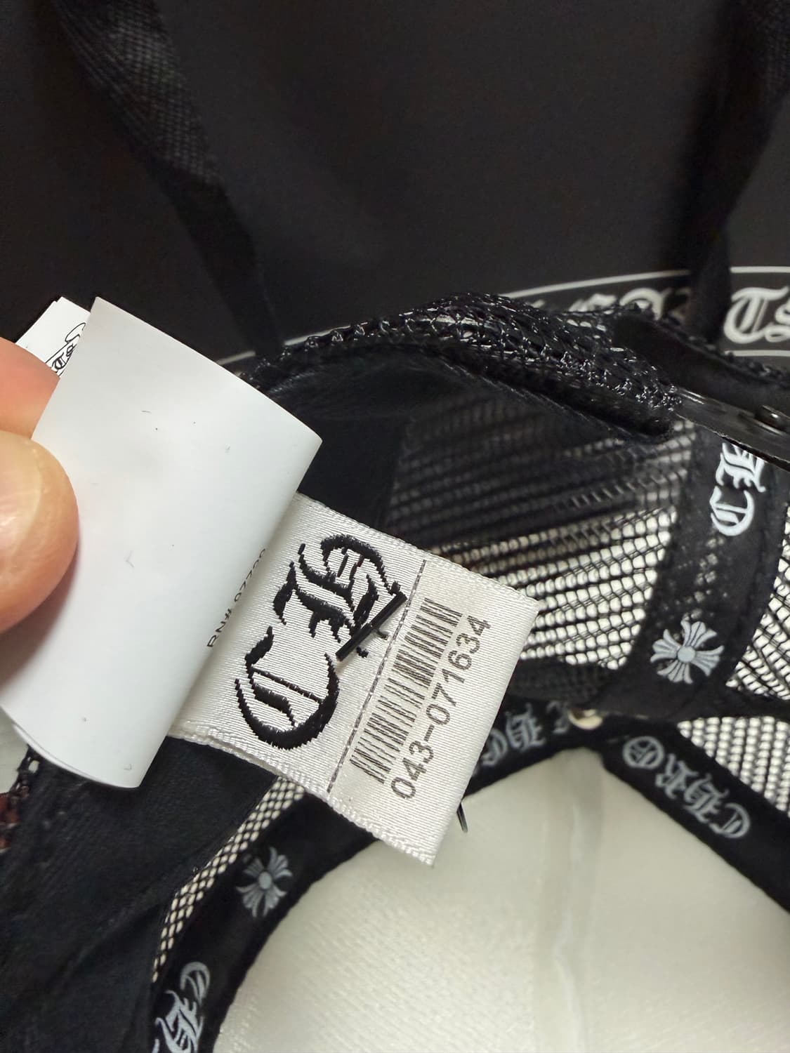 (새상품) 크롬하츠 할리우드 트러커캡 블랙 화이트 상품이미지5