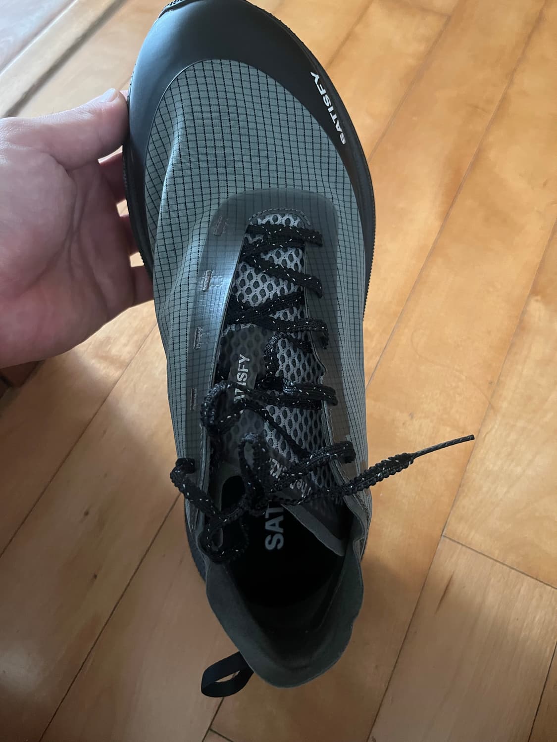 (새상품) 새티스파이 더라커 270 상품이미지2