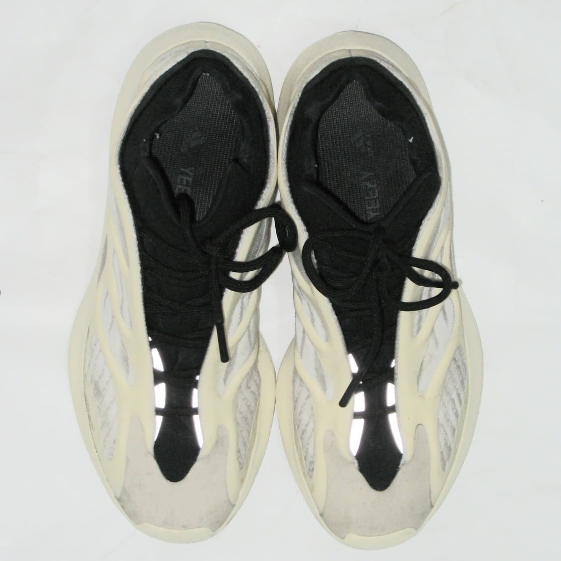 adidas Yeezy Boost 700 V3 Azael 상품이미지1