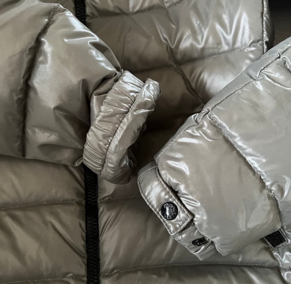 몽클레어 바디 패딩 점퍼 상품이미지3