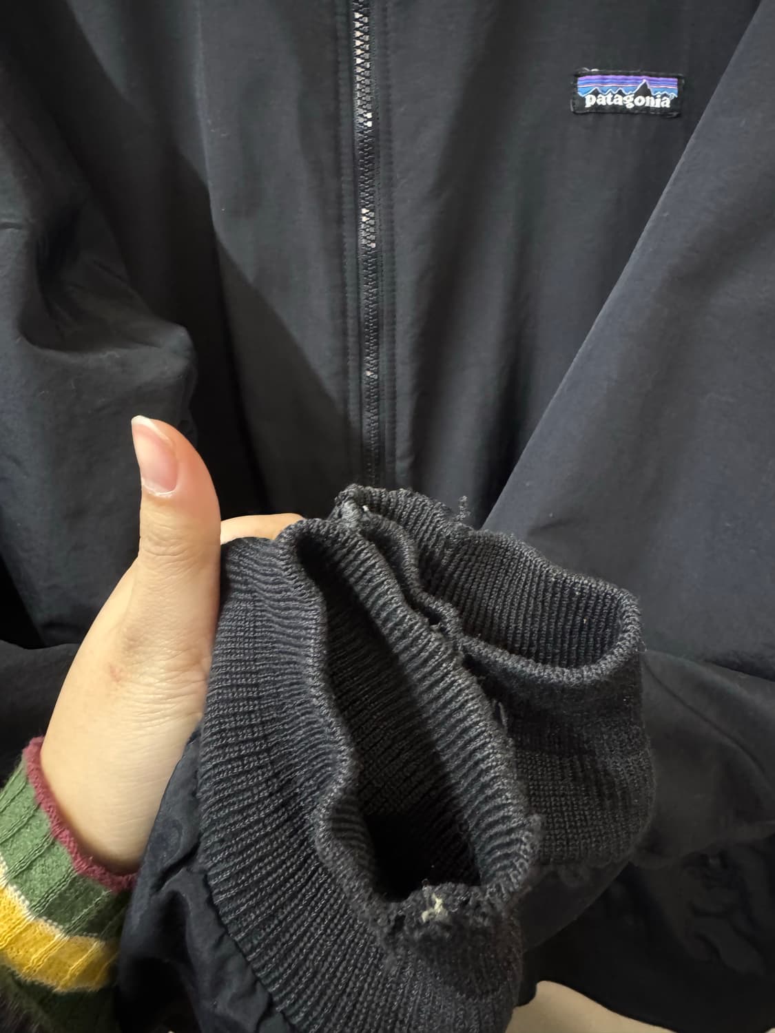 파타고니아 쉘드 신칠라 자켓 블랙 상품이미지5