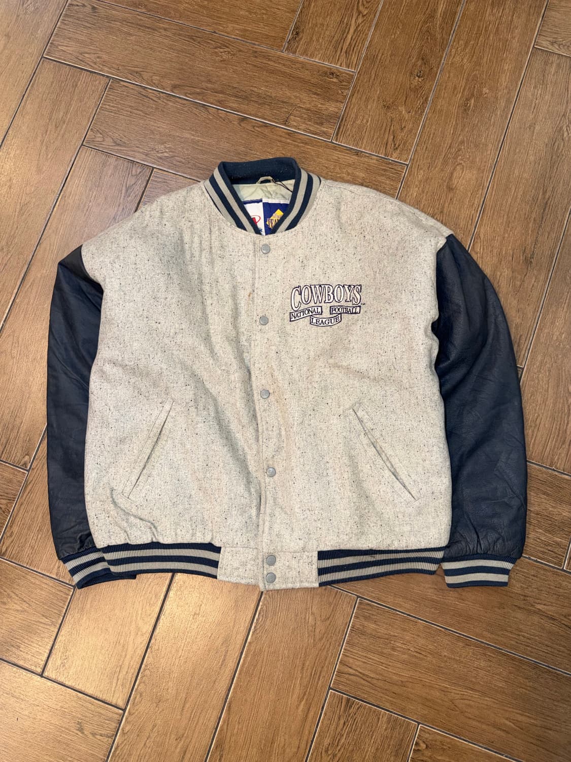 <NFL Dallas Cowboys Logo Varsity Jacket 상품이미지8