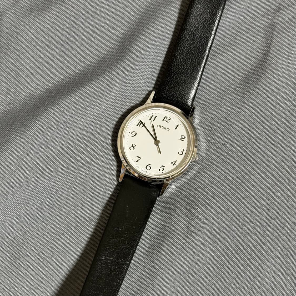 1980s Arabic Index Silver Ladies Quartz 상품이미지1