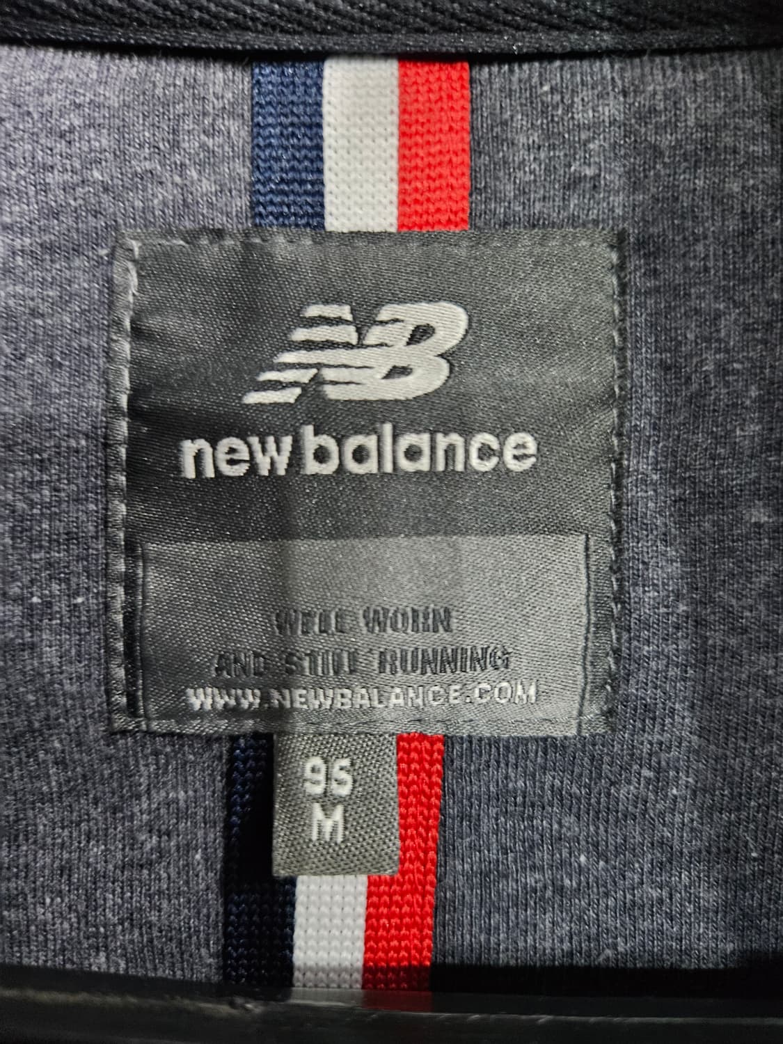 뉴발란스 투톤컬러 남성 95 기모 자켓  상품이미지3