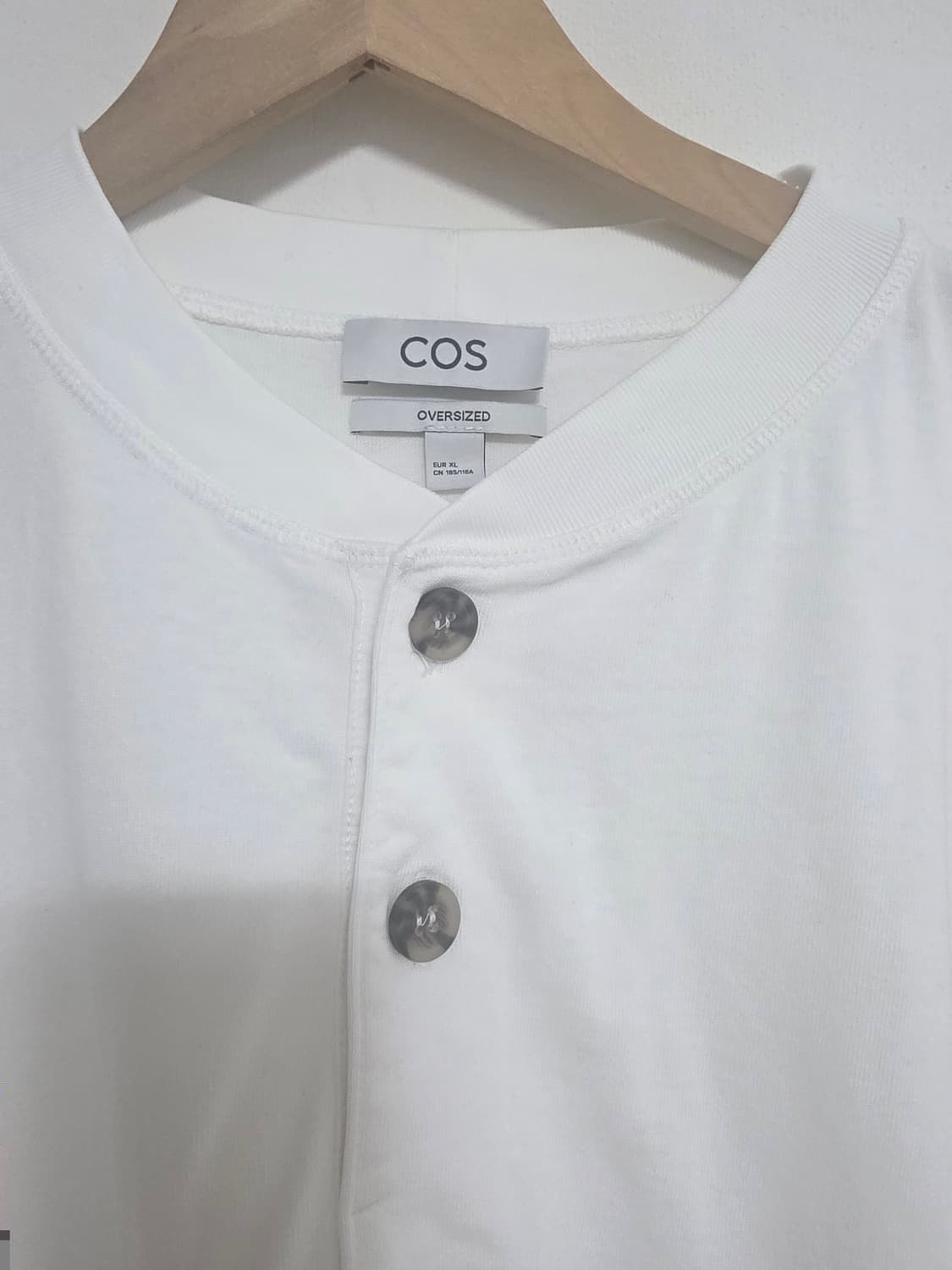 COS 코스 오버사이즈 헨리넥 반팔 티셔츠 XL 상품이미지3