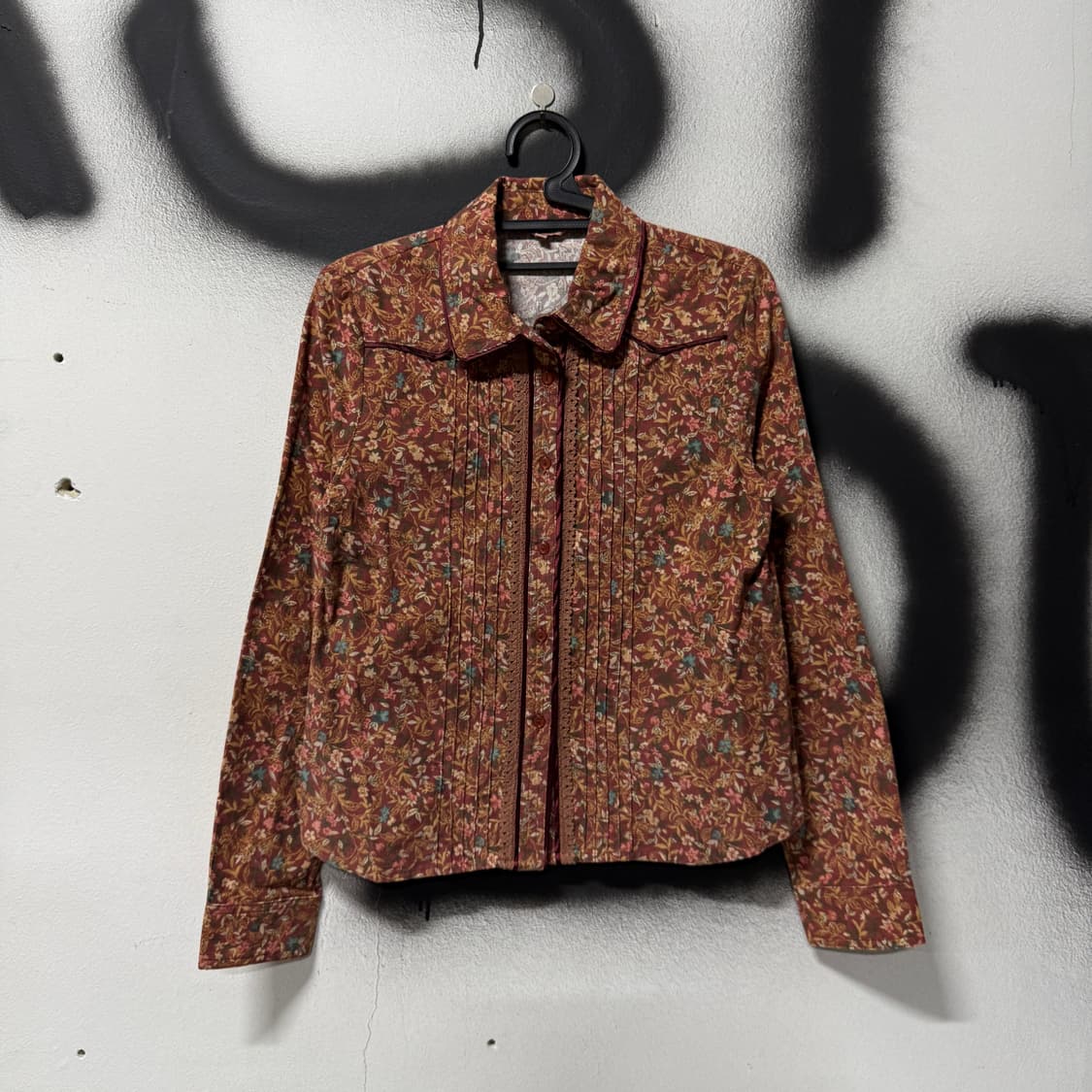 톰보이 오리엔탈 에스닉 자카드 풀 패턴 코듀로이 레이스 웨스턴 셔츠 상품이미지1