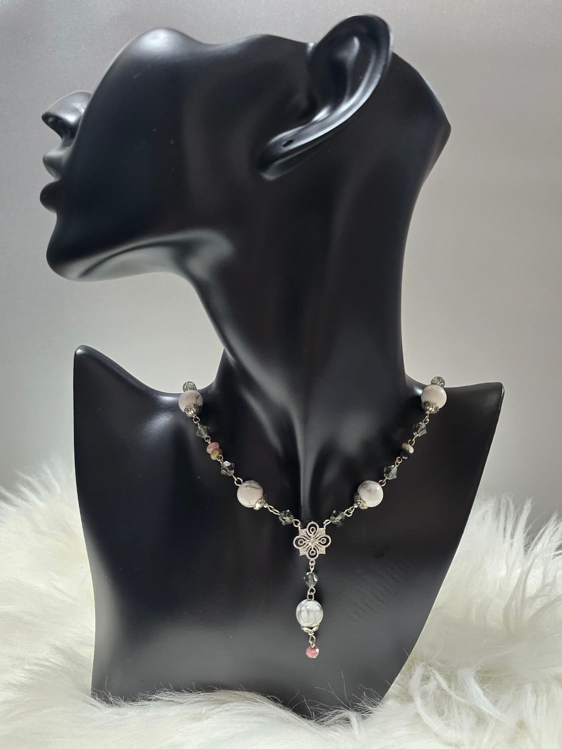 엔틱 백송석 핸드메이드 목걸이 상품이미지1