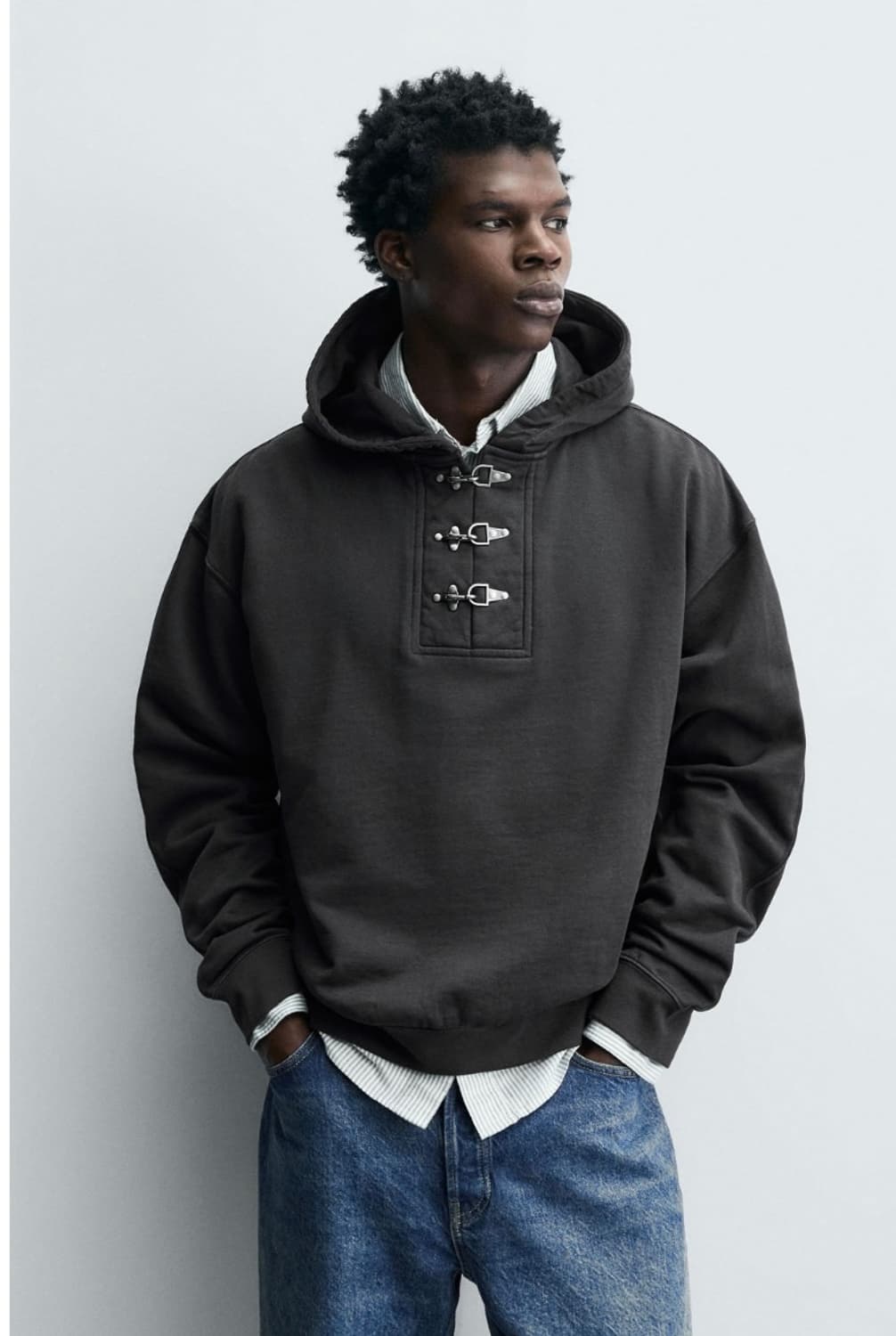 자라 토글 후드티 상품이미지1