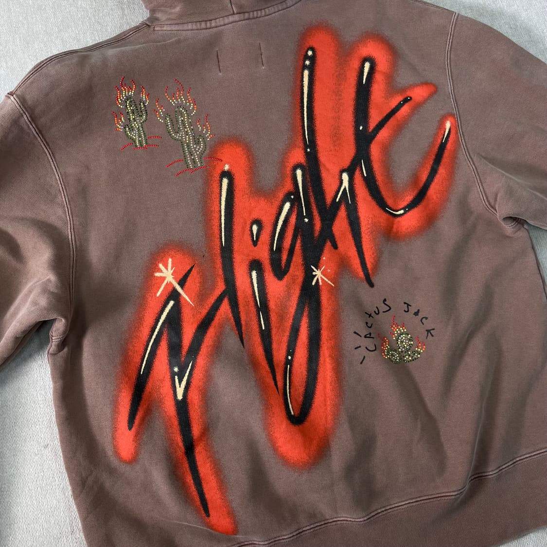 105 조던 x 트래비스 스캇 앤티크 브라운 후드티 상품이미지8