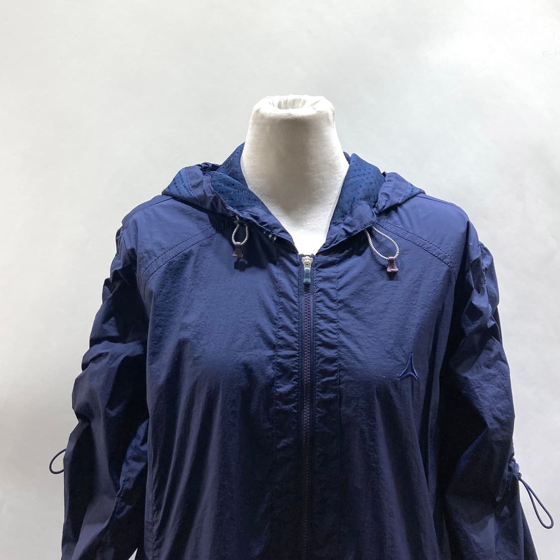 헤리토리 여성경량바람막이 100 영구제  상품이미지2