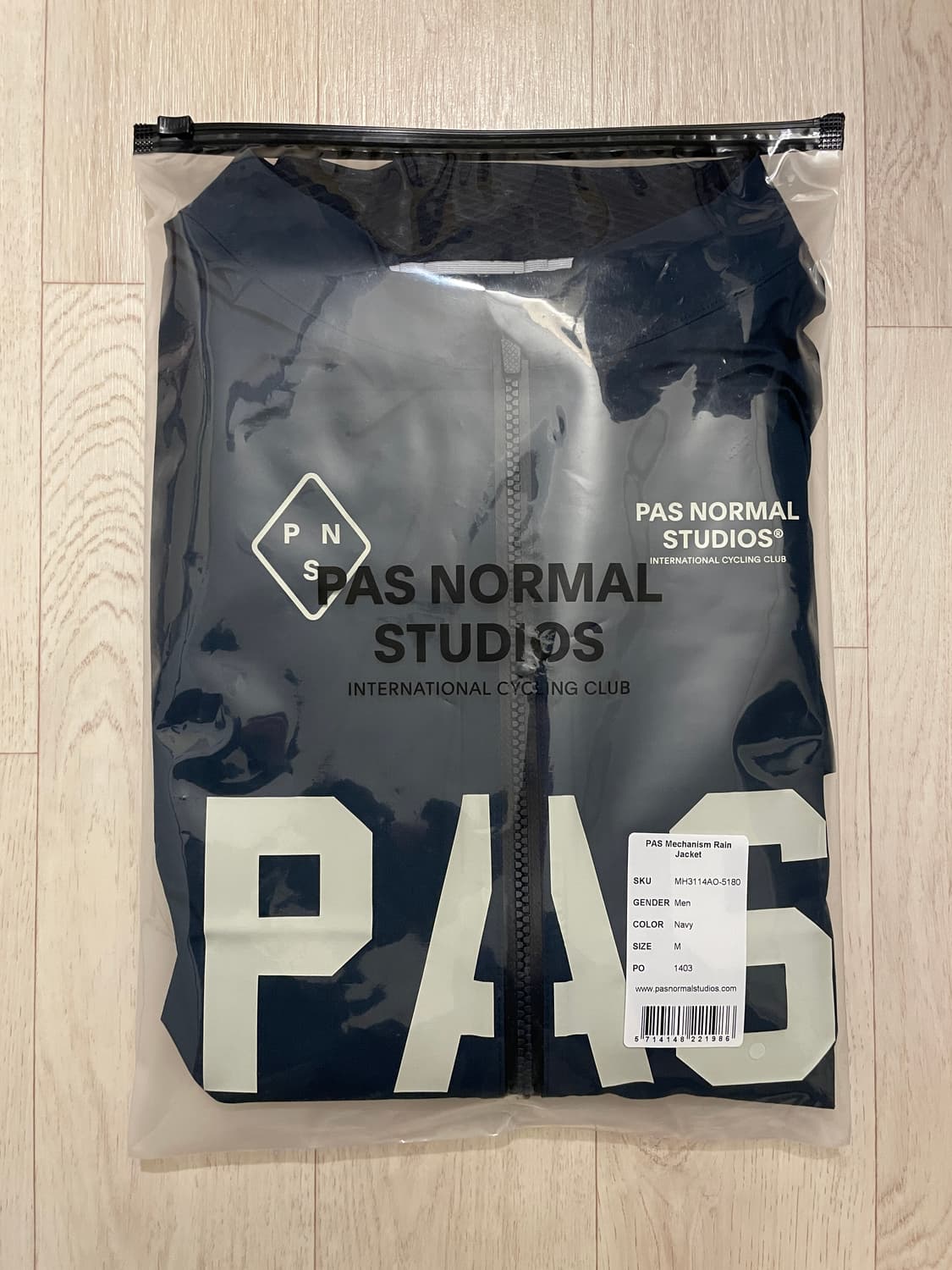 파노말 스튜디오 PAS 메카니즘 레인 자켓 상품이미지2