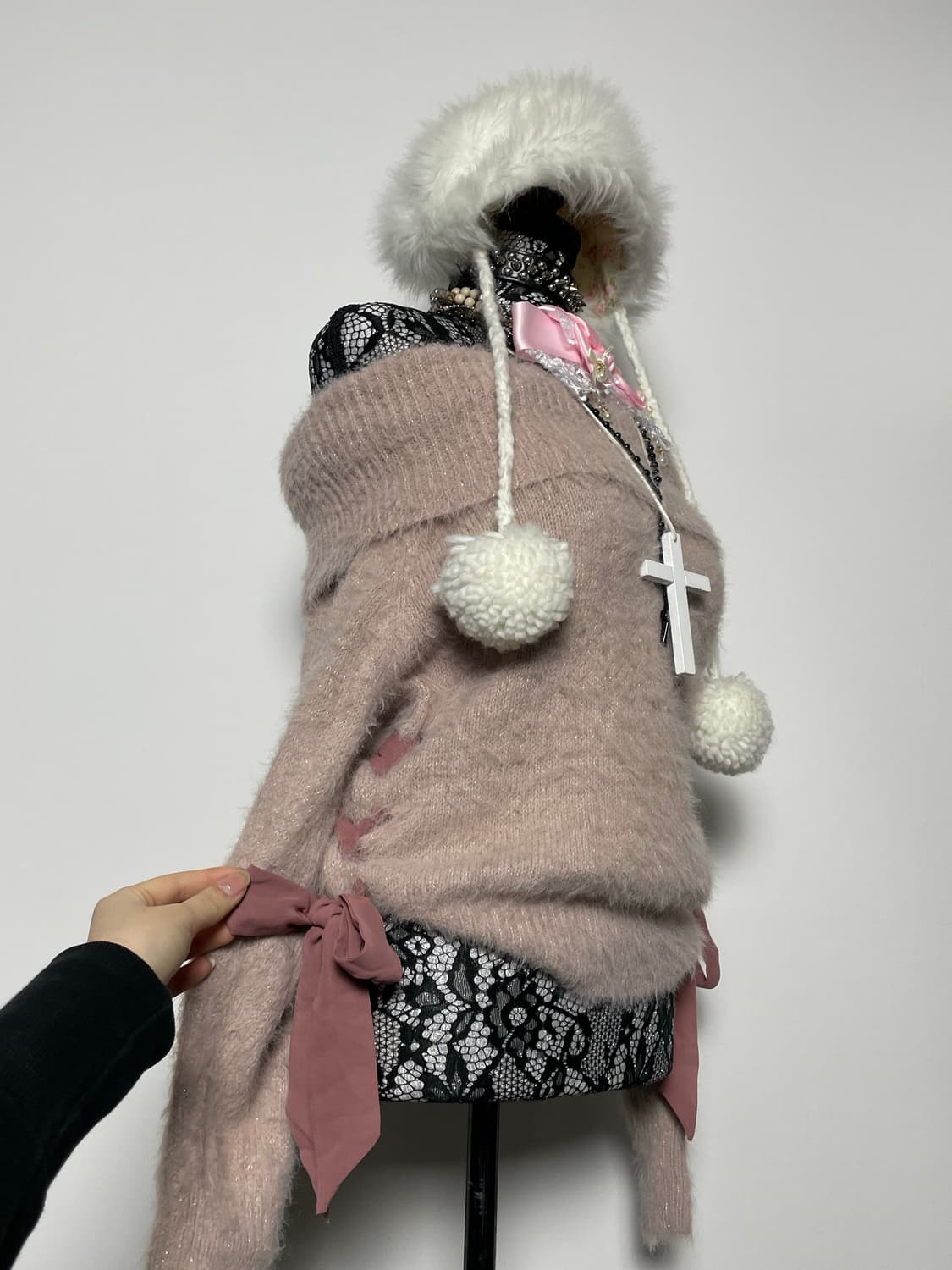 Jpn 아일렛 리본 히메갸루 퍼 오프숄더 핑크 니트 상품이미지3