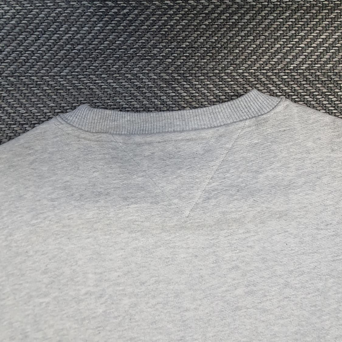 타미힐피거 기모 맨투맨 남자105 상품이미지5