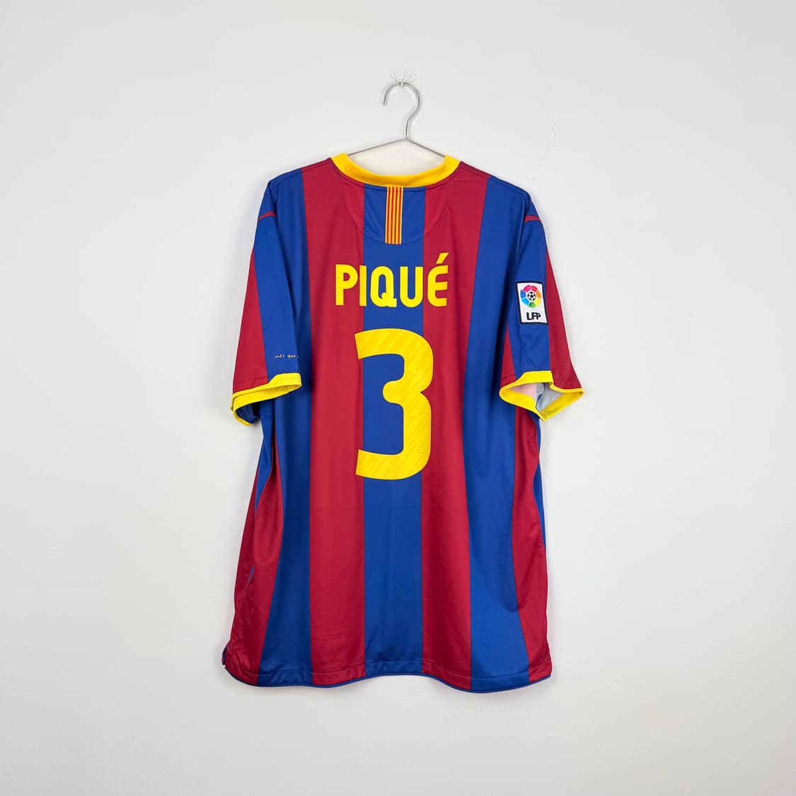 10-11 바르셀로나 홈 피케 유니폼 상품이미지1