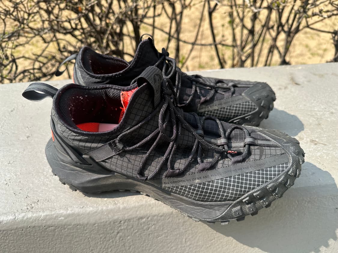 나이키 ACG 마운틴 플라이 로우 앤트러사이트 상품이미지2