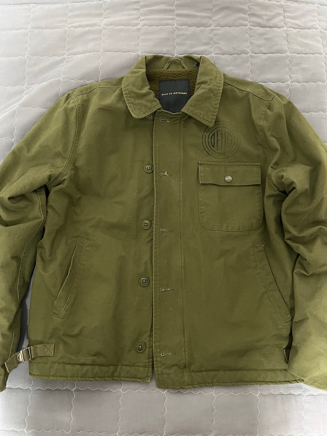 데우스 엑스 마키나 A-2 덱 자켓 올리브 S 상품이미지2