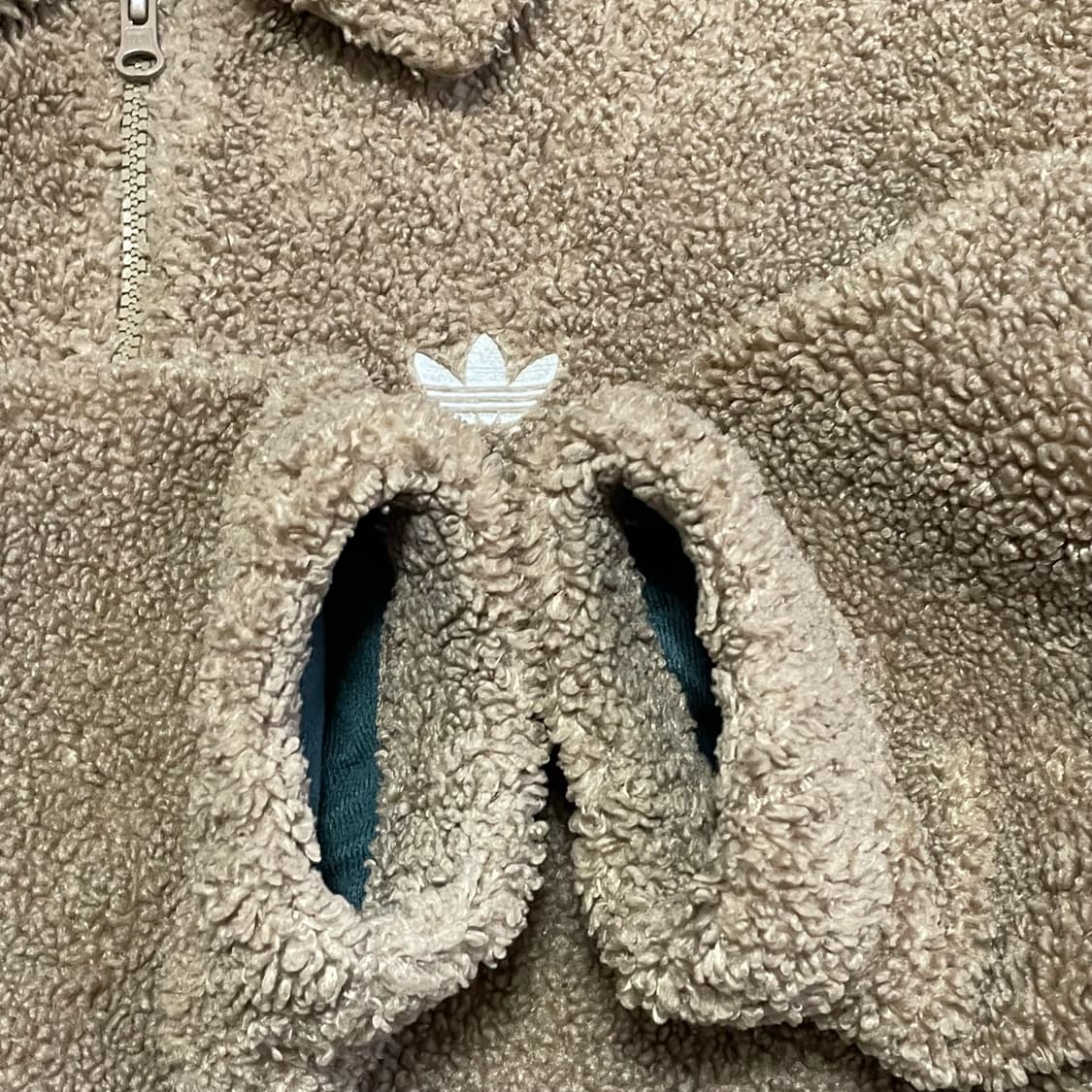 [L] 아디다스 뽀글이 플리스 자켓 상품이미지3