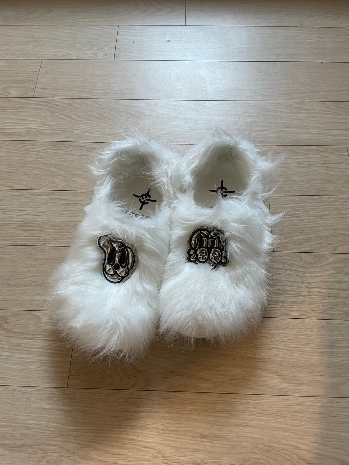 Chito Crocs 상품이미지1
