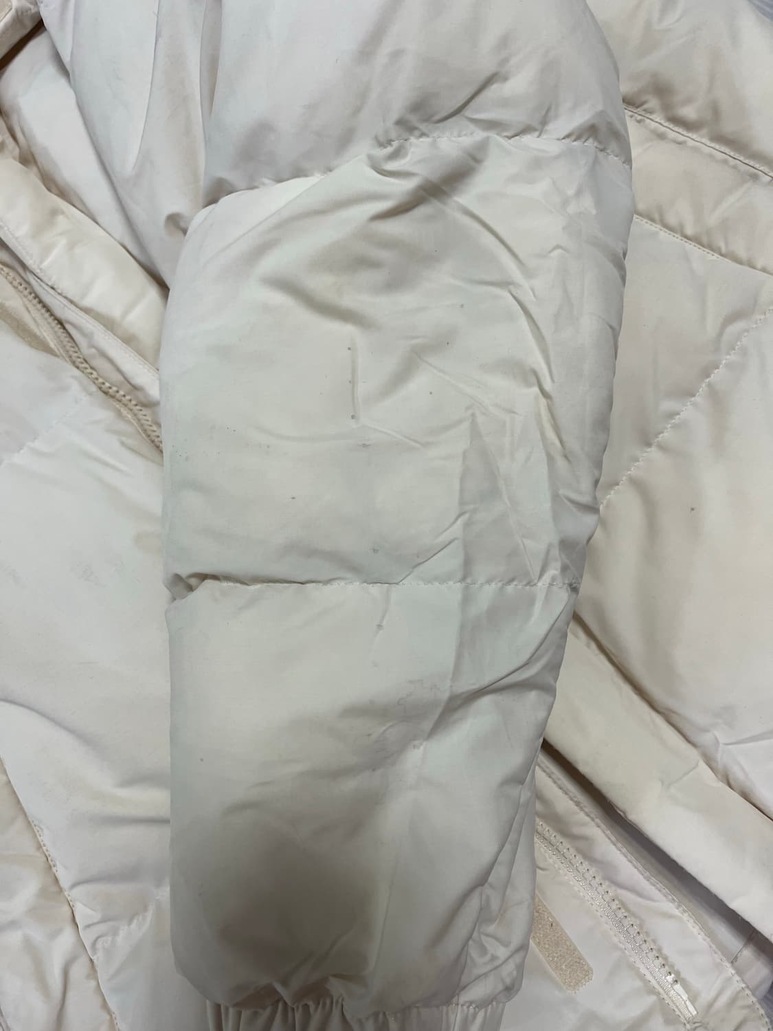 노스페이스 티볼에어 크림패딩 100 상품이미지4