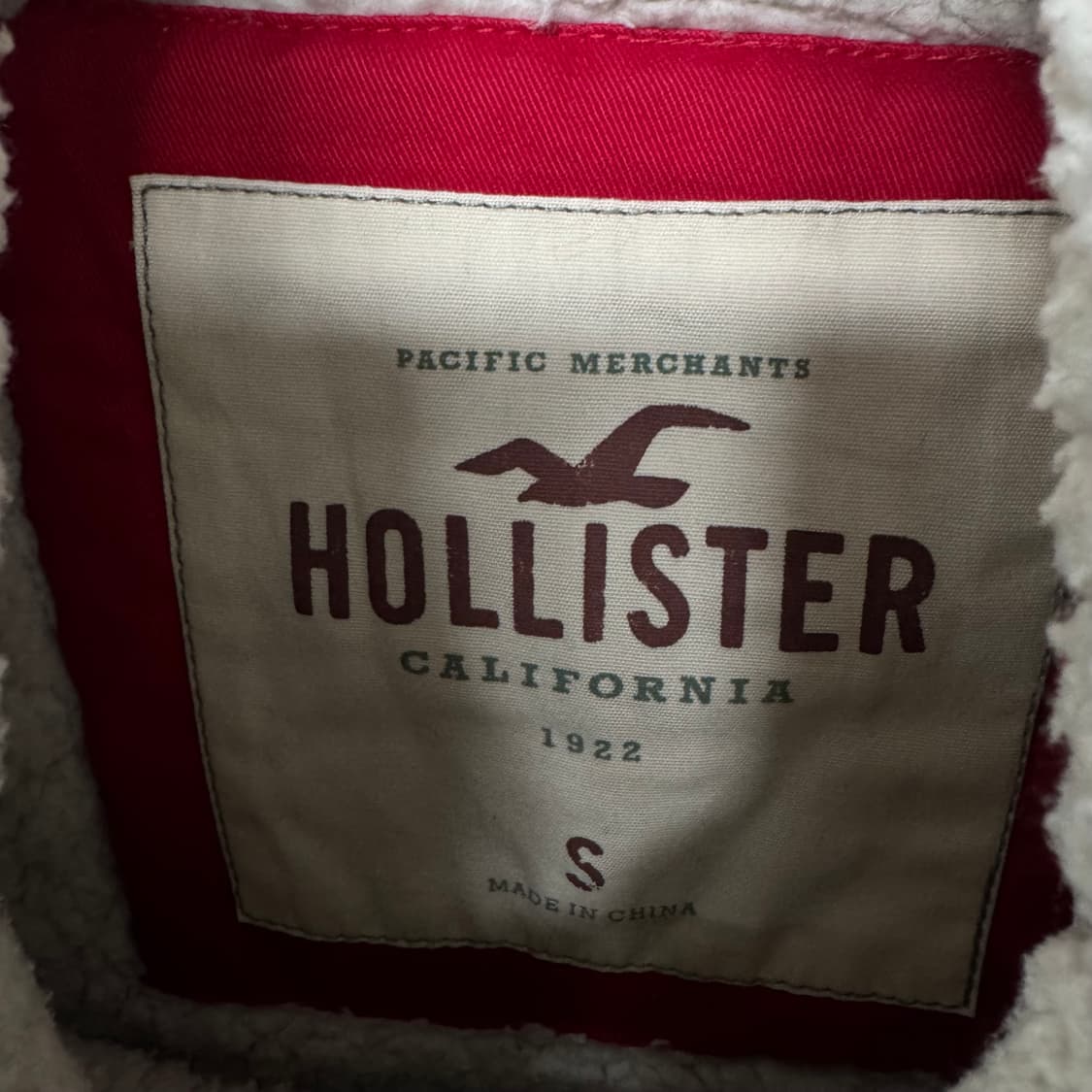 홀리스터 로고 양털 후드집업 상품이미지3