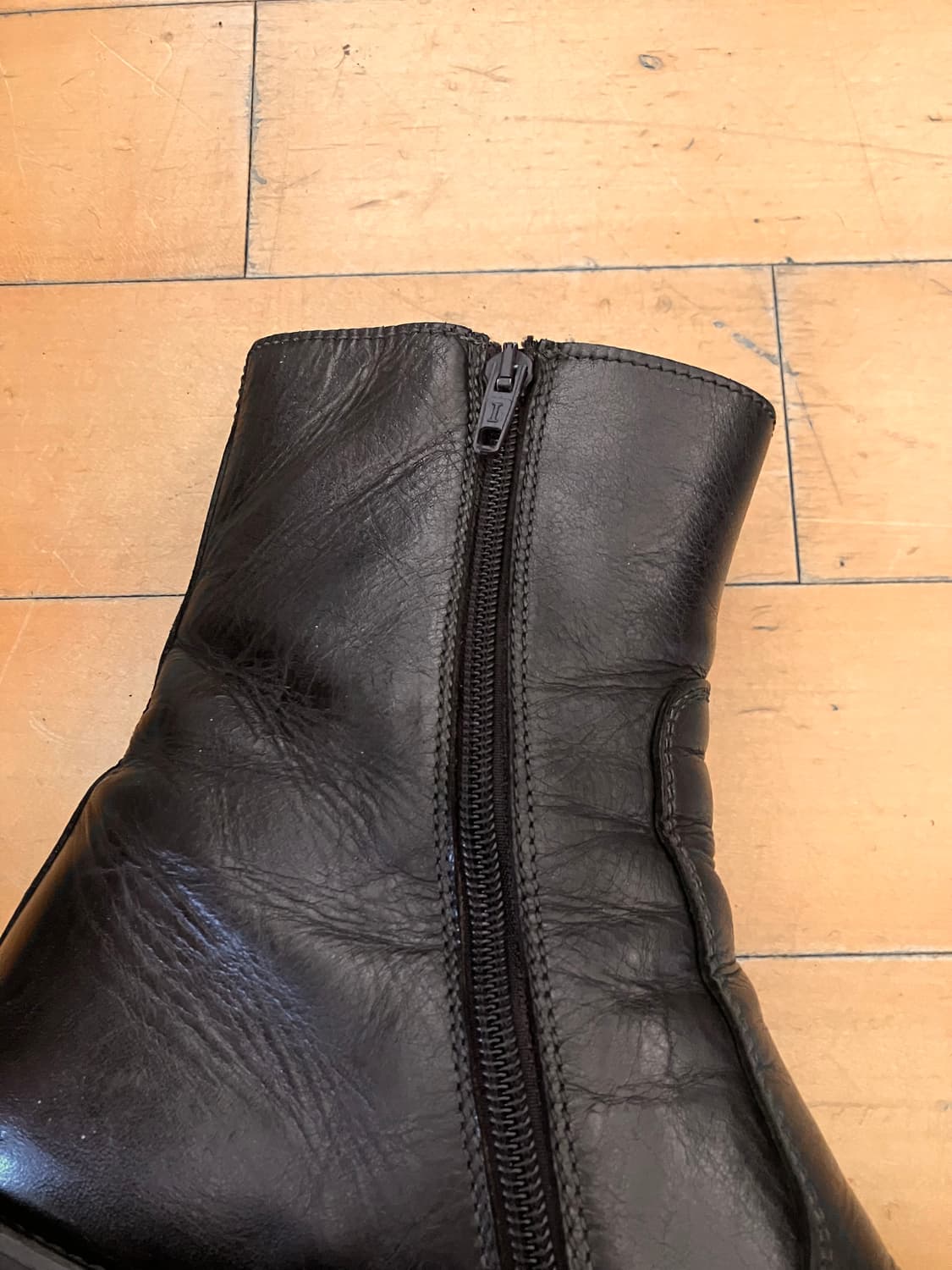 ANN DEMEULEMEESTER 90s 업턴 토 멀티지퍼 부츠 블랙 상품이미지6