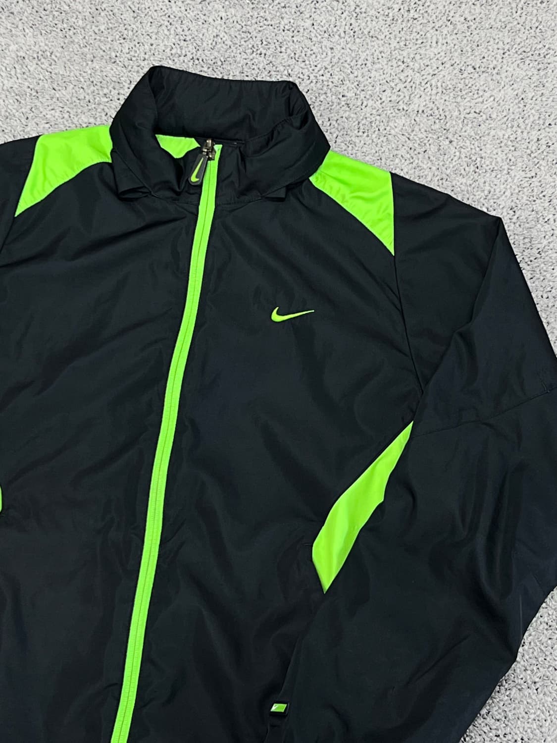 (L) 나이키 올드스쿨 스우시 바람막이 상품이미지2