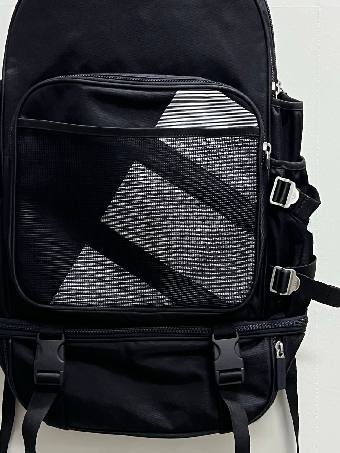 아디다스 EQT 스트리트 백팩 블랙 상품이미지3