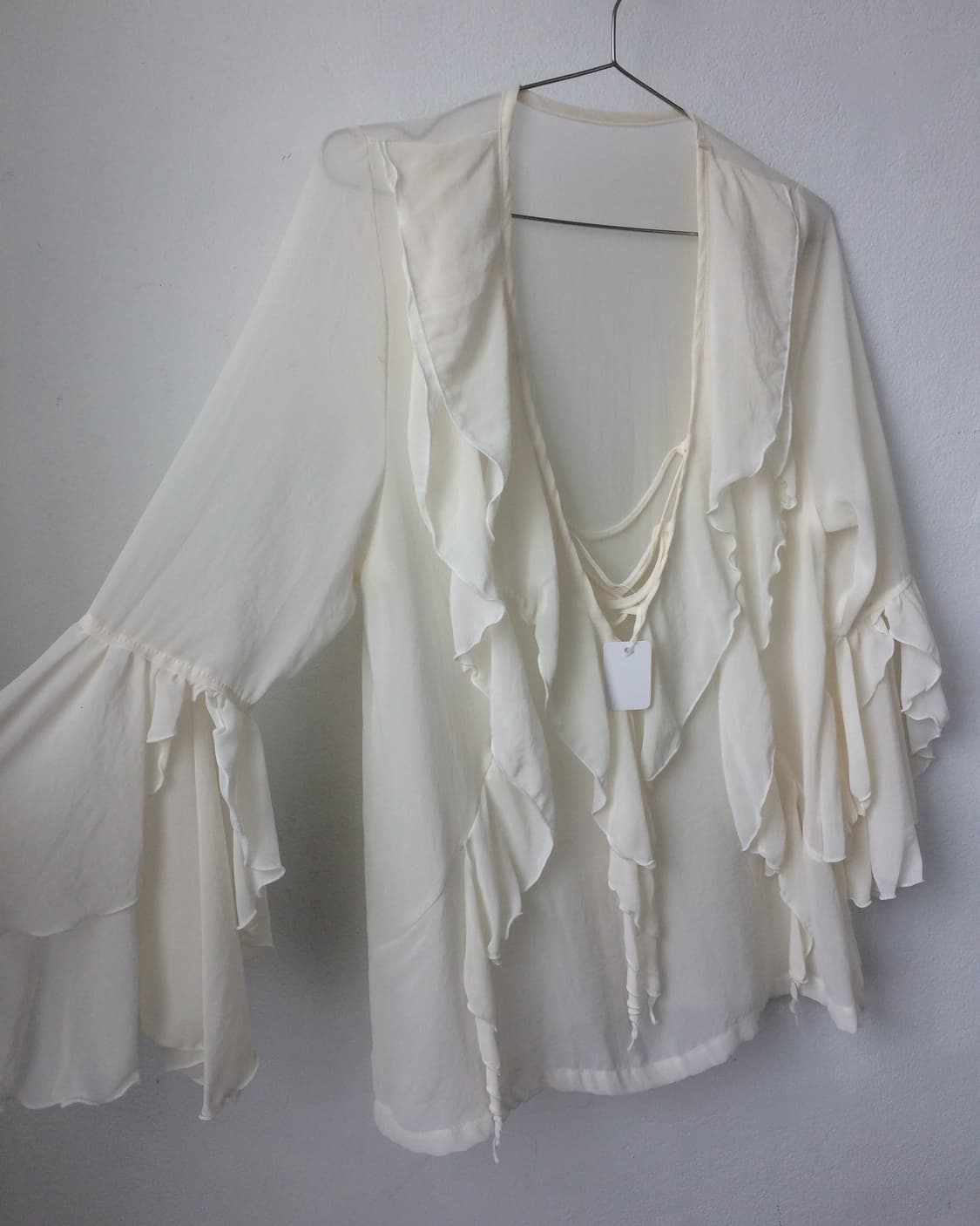 Lace up frill ruffle blouse 상품이미지5