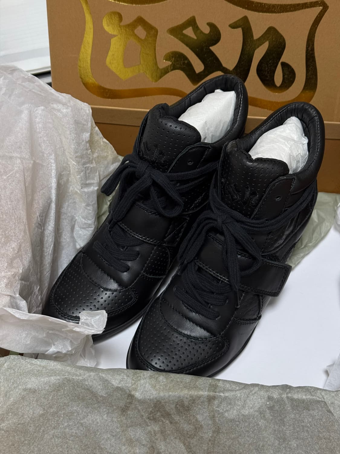 37 애쉬 웨지힐 보위 블랙 240 미착용 새상품 상품이미지1