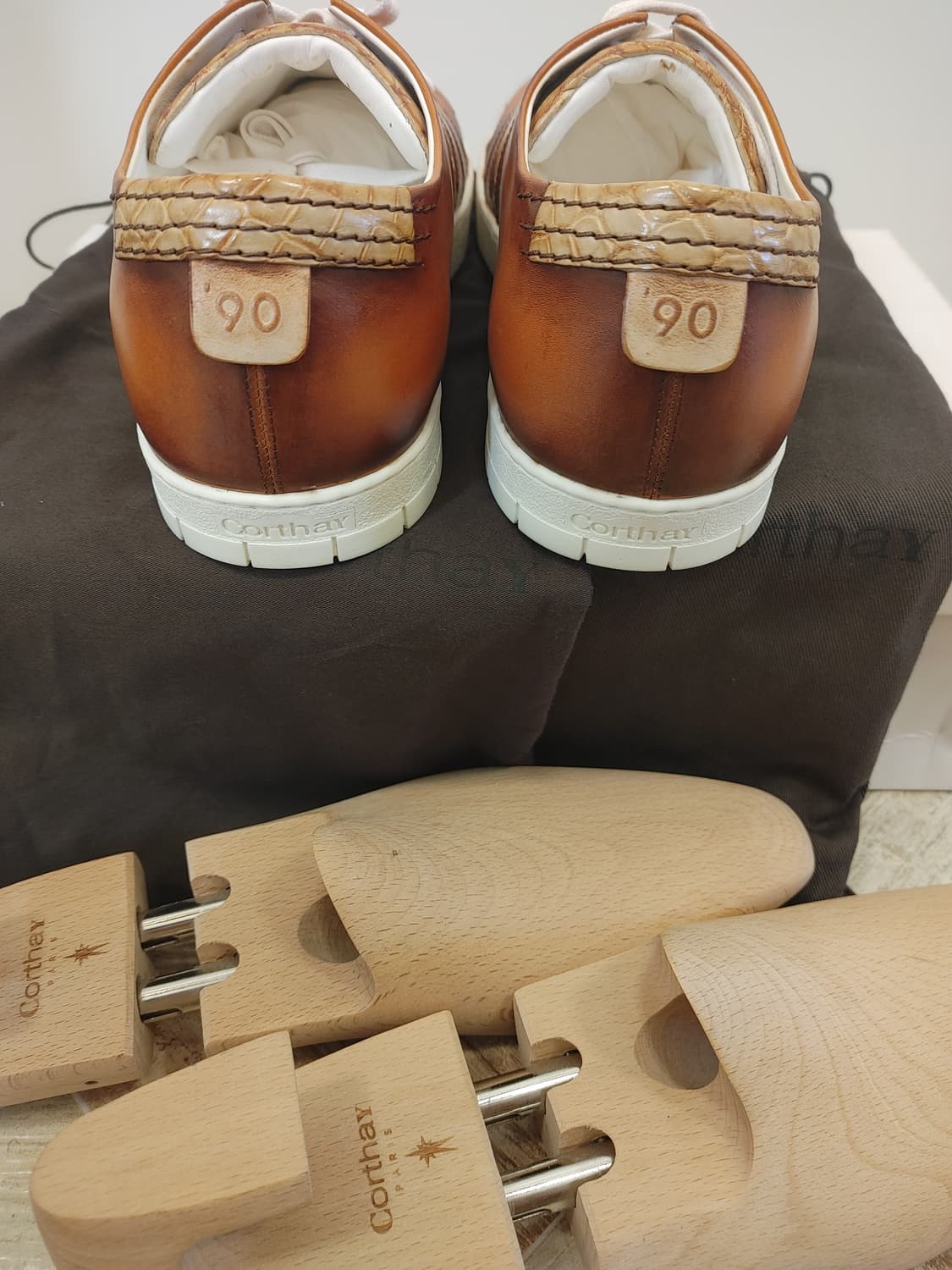 Corthay 꼬르떼 크로크다일 90s 스니커즈 상품이미지3