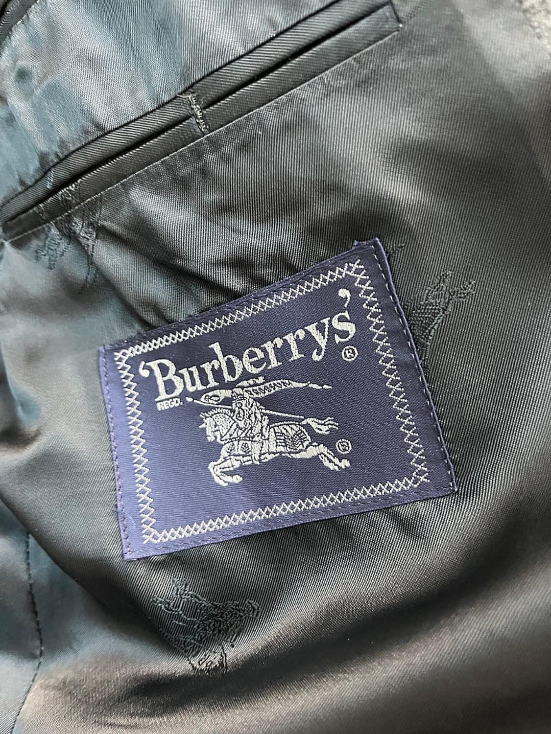 110) 버버리 그레이 울자켓  상품이미지10