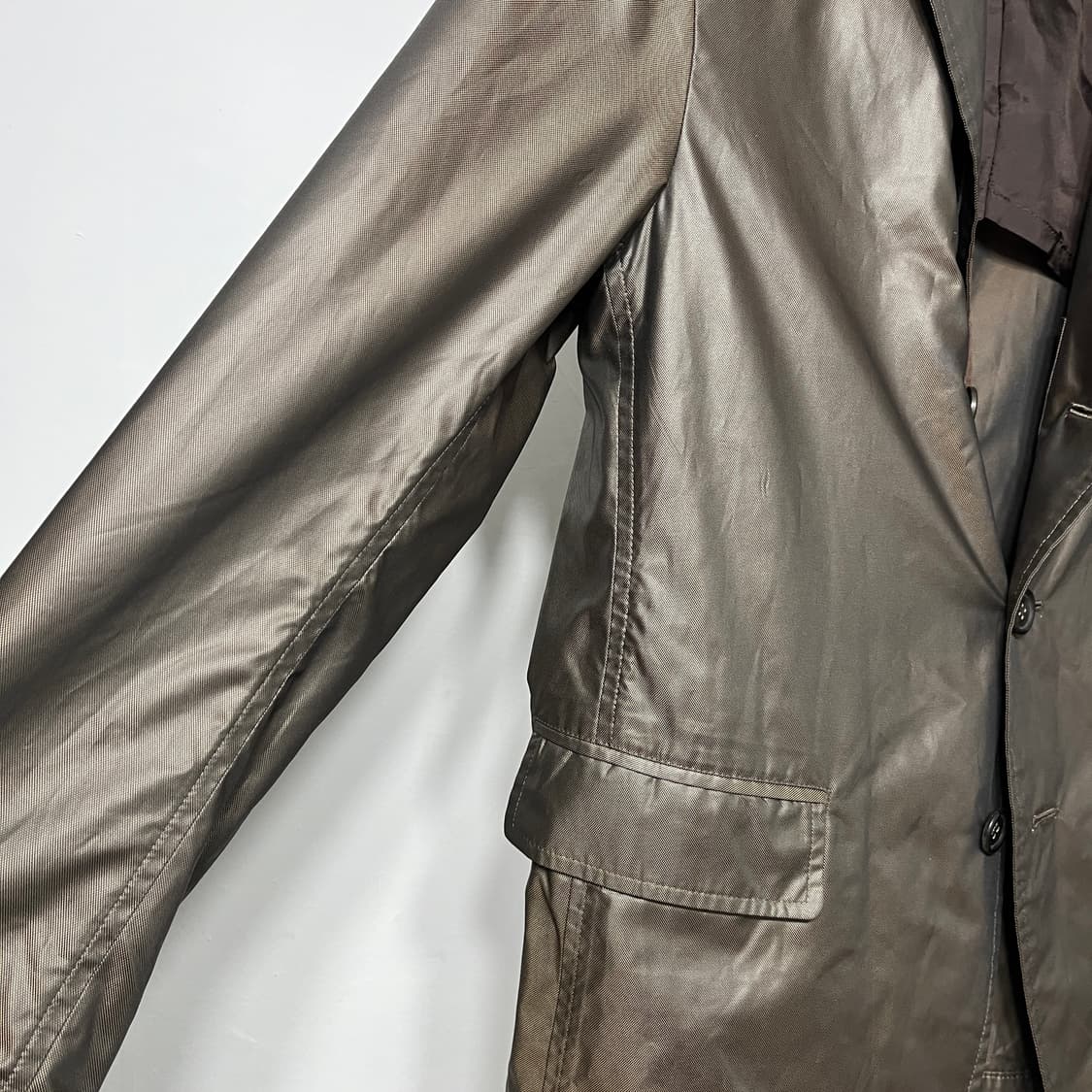 이세이 미야케 3버튼 나일론 재킷 브라운 상품이미지4