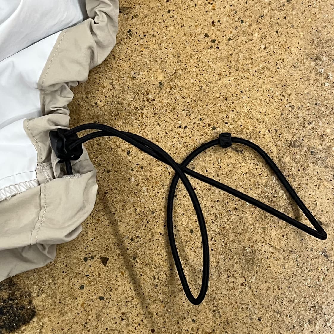 [정품/105] 엄브로 후드 바람막이 하프집업 베이지 화이트 b18 상품이미지5