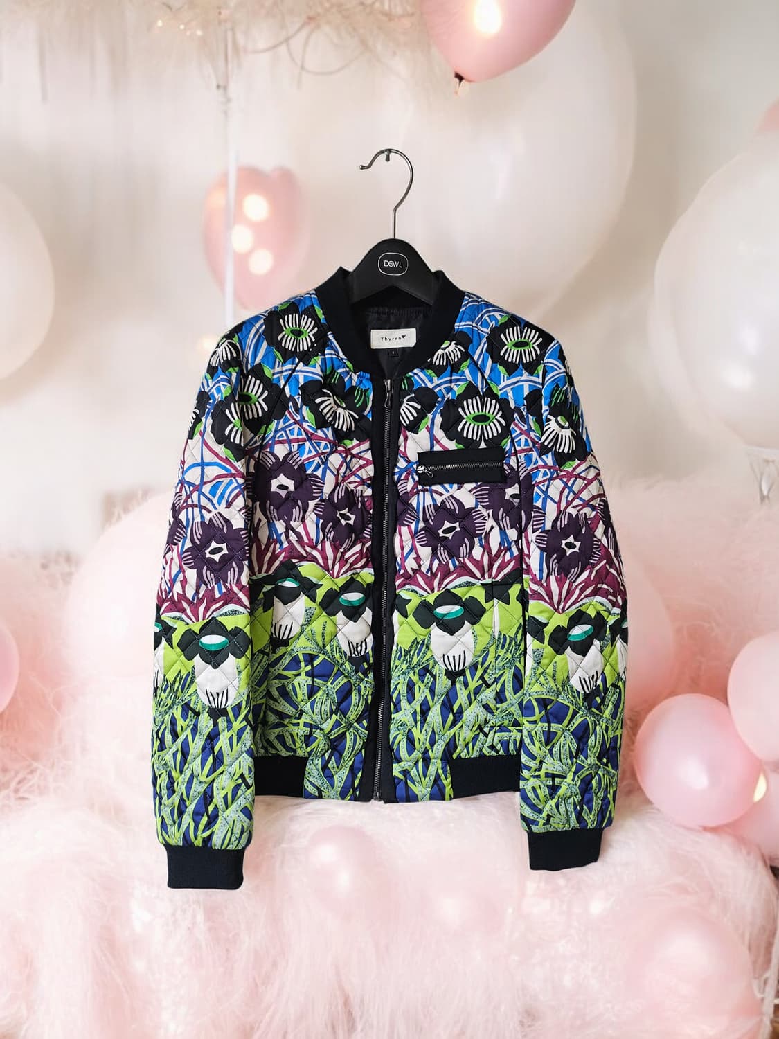 티렌 유니크 플라워 프린팅 퀄팅 여성 블루종점퍼 55/정가 45만원 상품이미지1