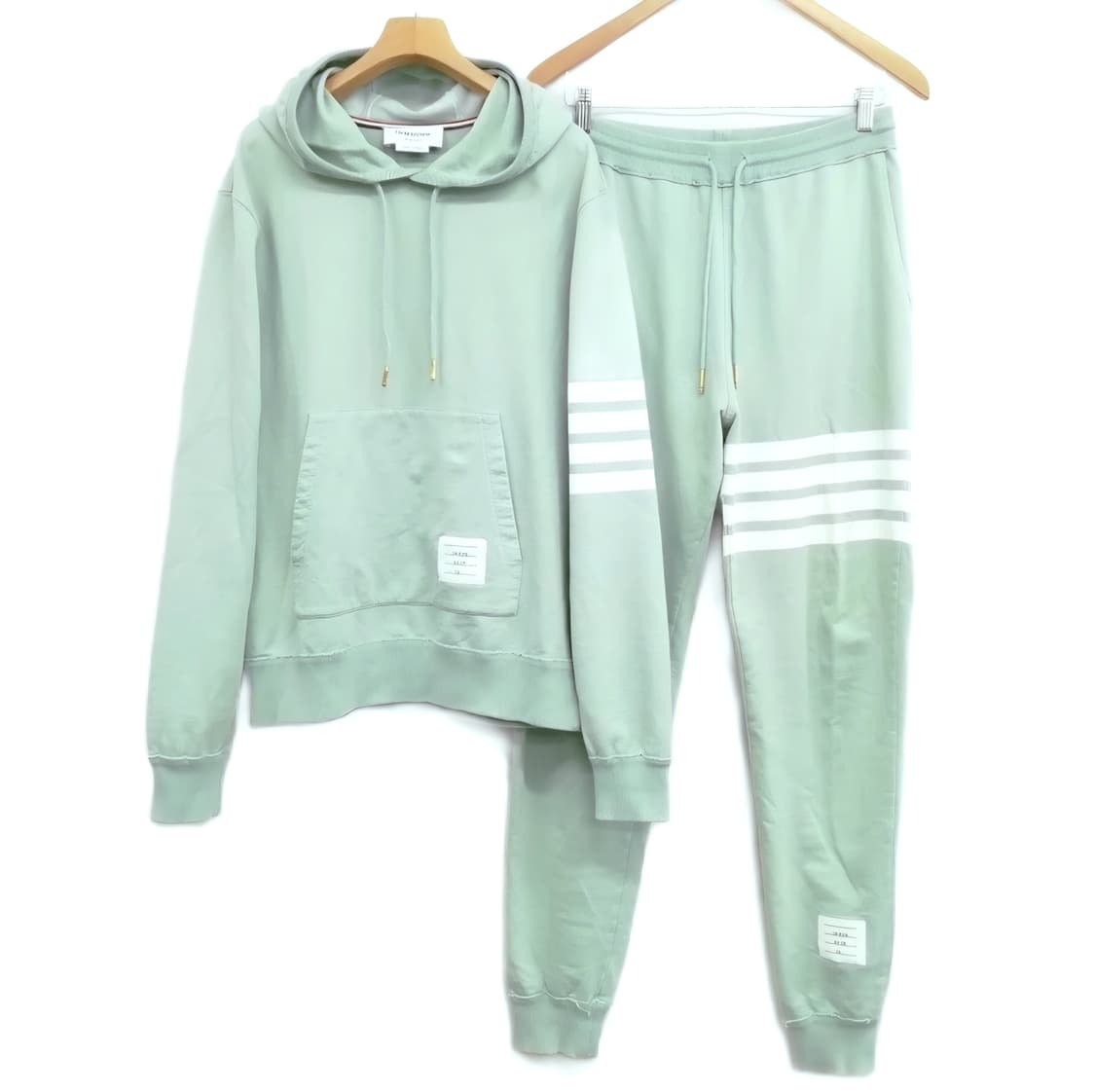 톰브라운 4바 트레이닝 세트 상하의 상품이미지1