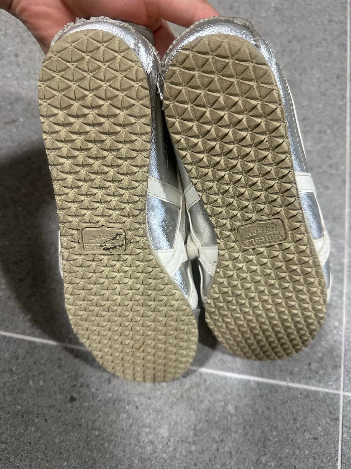 오니츠카 멕시코 실버 240 상품이미지5