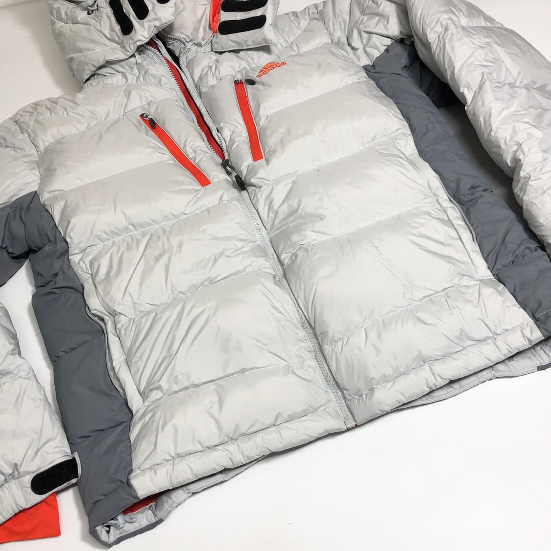 아디다스 아크틱 다운 패딩 XL 상품이미지5