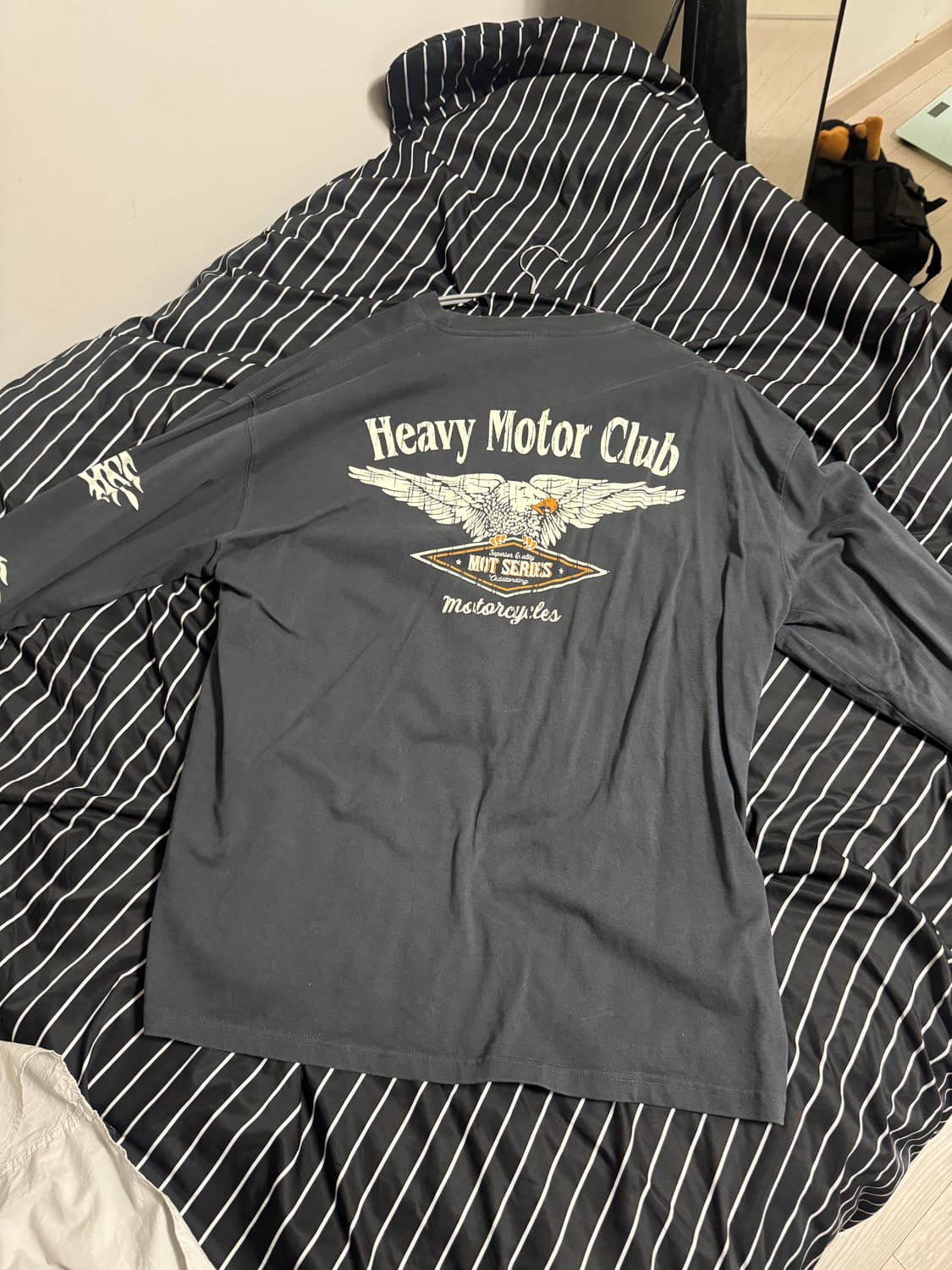 아웃스탠딩 롱 슬리브  상품이미지2