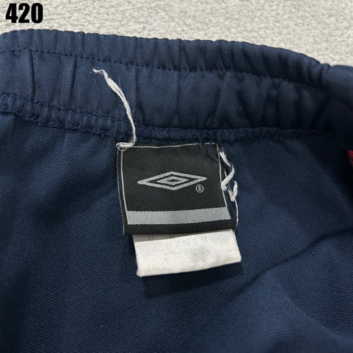 엄브로 네이비/레드 트레이닝 세트  상품이미지6