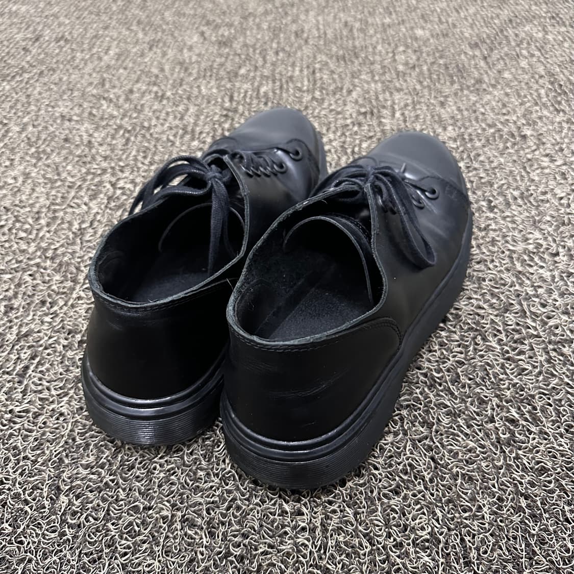 닥터마틴 단테 가죽 스니커즈 구두 로퍼 블랙 270 상품이미지4