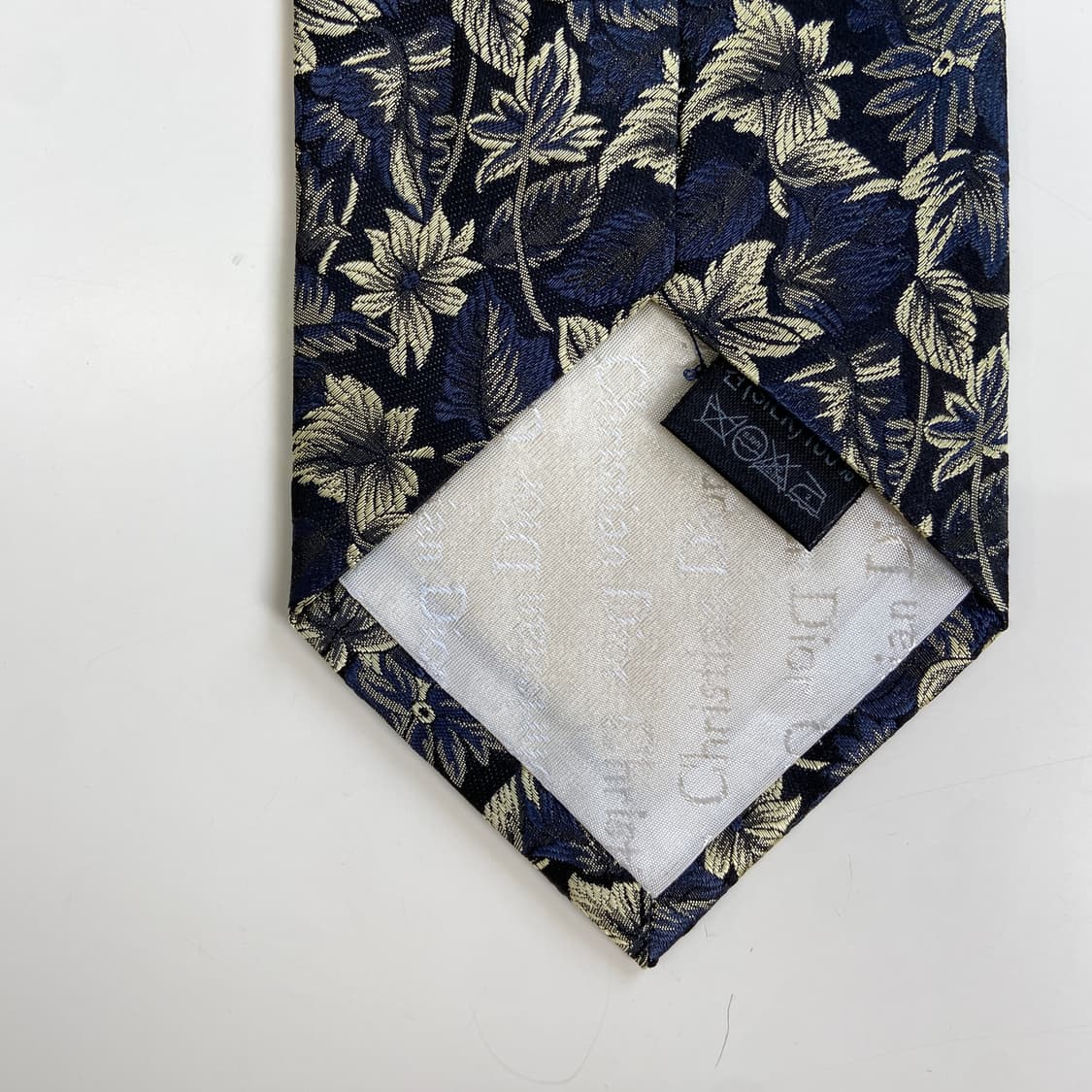 크리스찬 디올(Dior) 명품 정품넥타이 상품이미지6