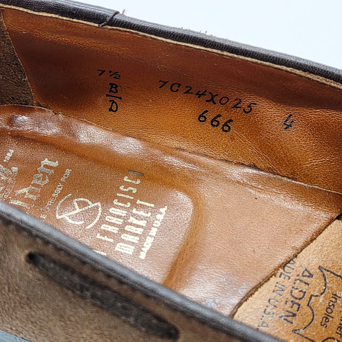 Alden 알든 666 스웨이드 테슬로퍼 브라운 (7 1/2 D) 상품이미지4