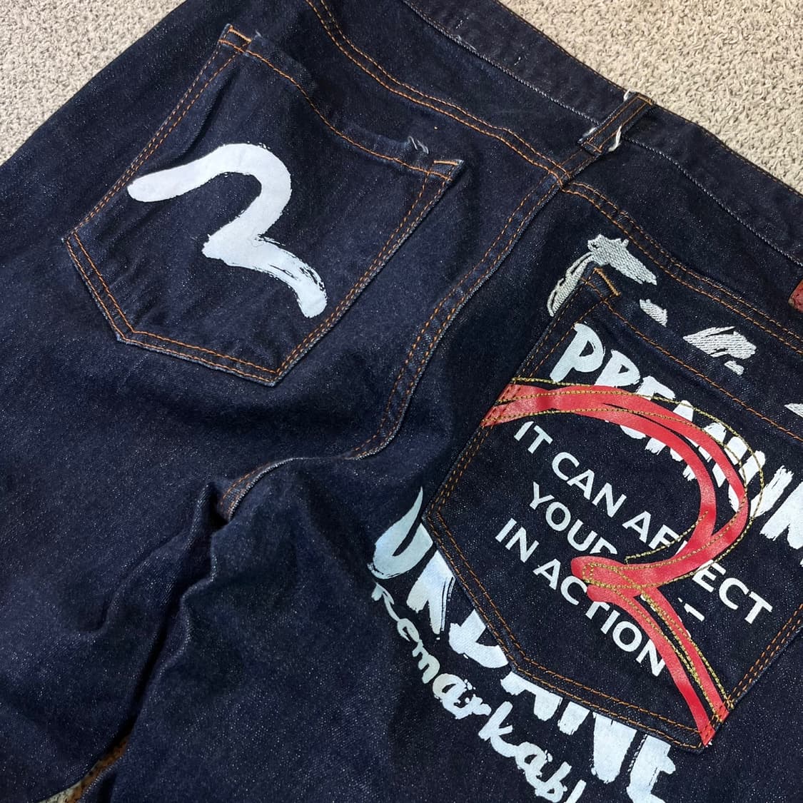 에비수 빅로고 슬림핏 데님 팬츠 상품이미지3